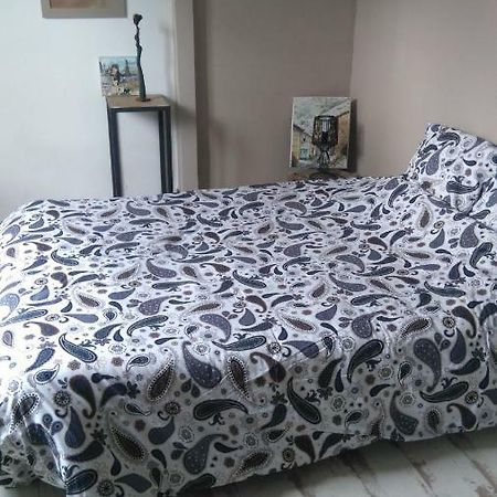 Chambre Privee Chez Un Particulier 圣塞巴斯蒂安苏尔 外观 照片